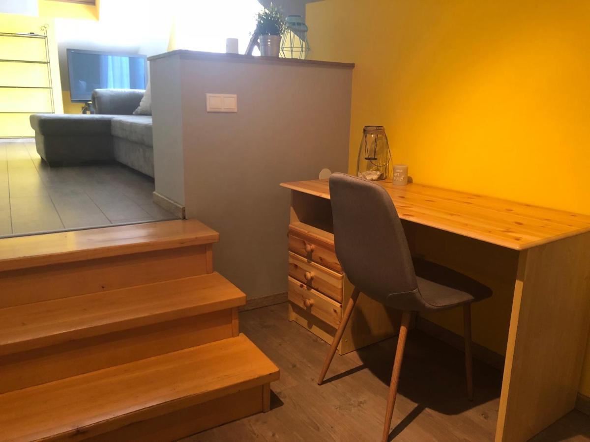 Tulipan Villa Panzio Szolnok Eksteriør billede
